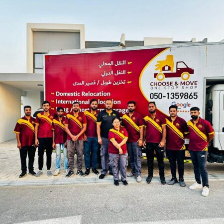 moving team | Choose and Move Cargo LLC dubai moving company