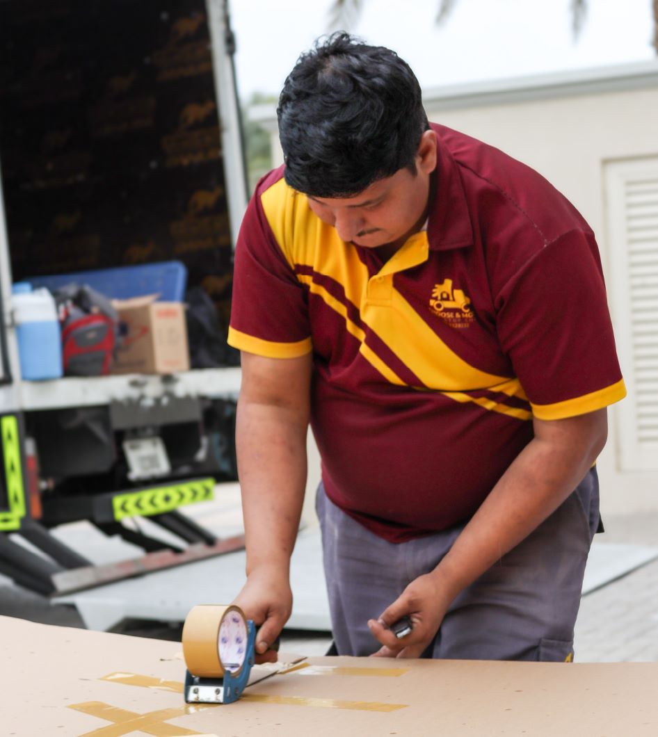 moving company – Best Relocations and Storage Services in Dubai moving company