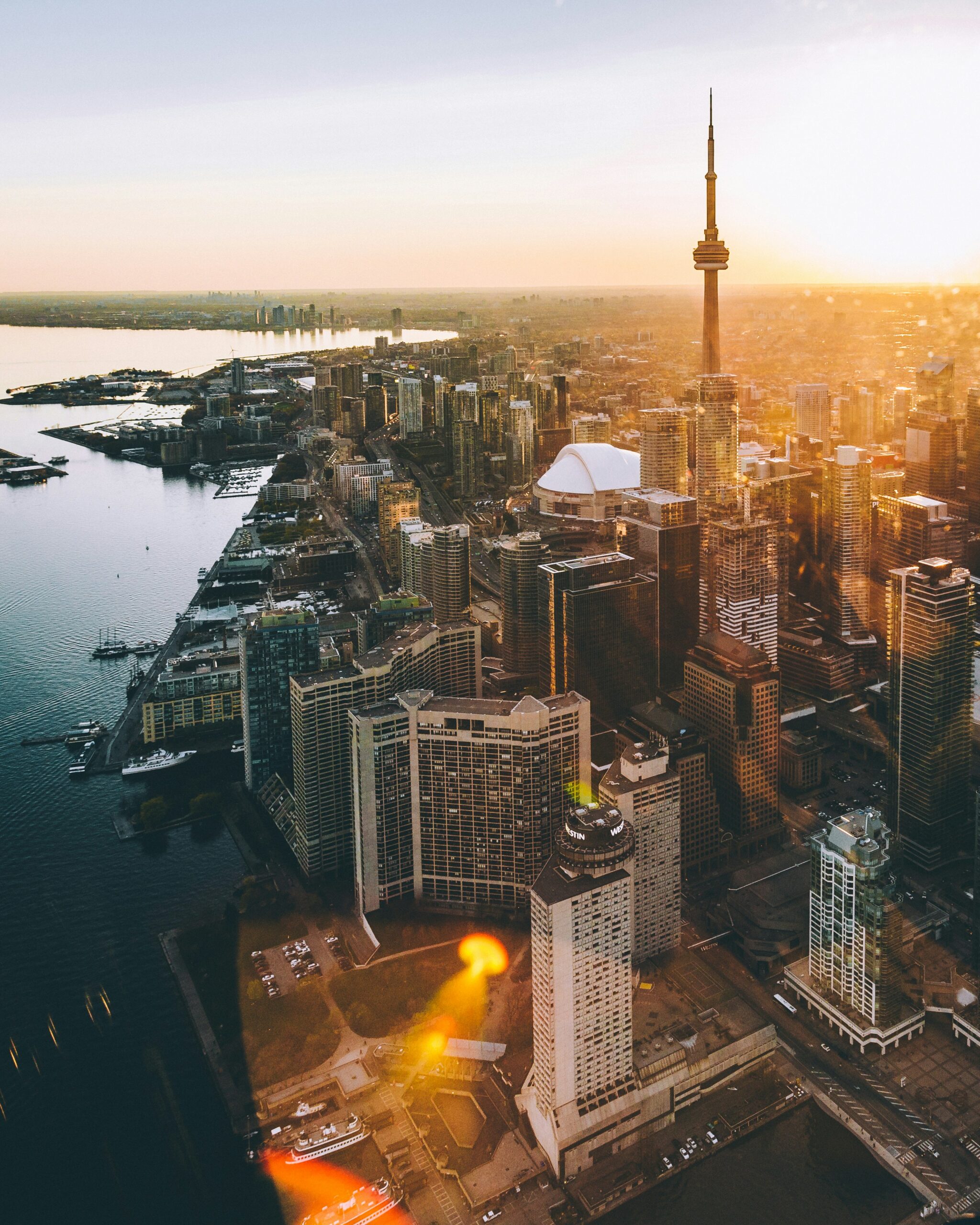 moving from uae to canada