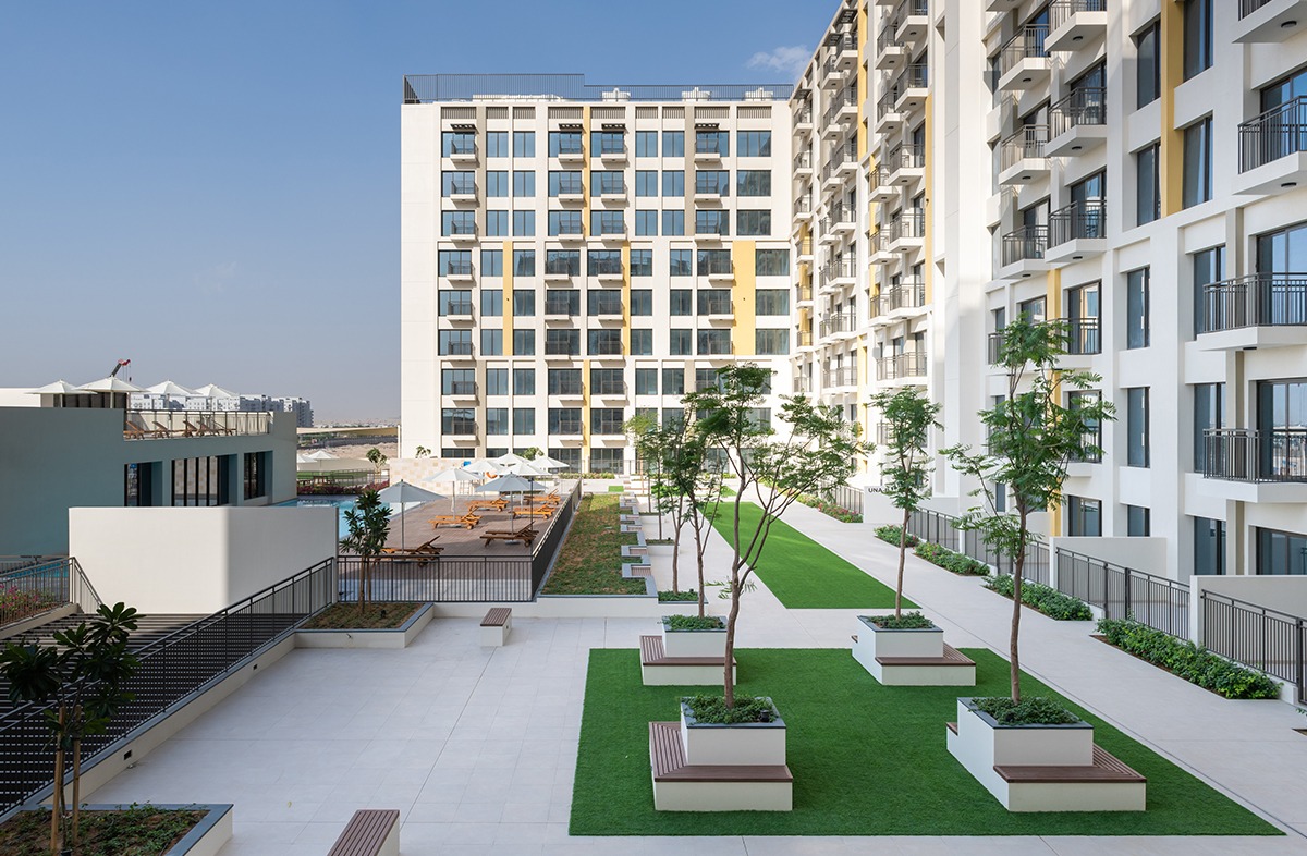 movers in town Square